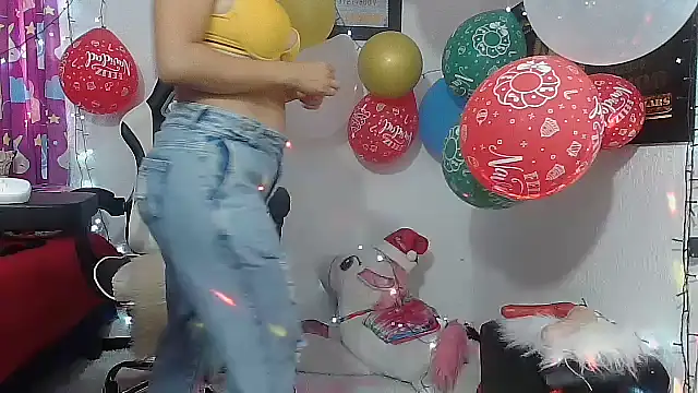 Snapshot of sexy_bunny_hot chatting on 12-02-24, 03:25 sexy bunny hot online show from 12-02-24, 03:25