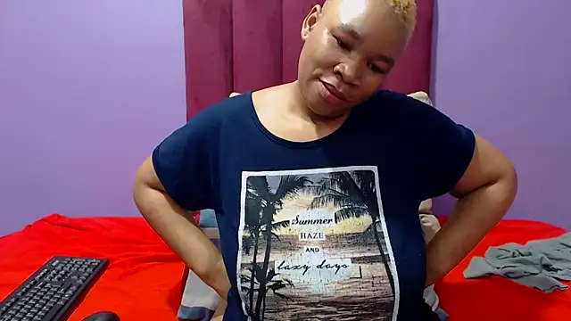 YELLOWBUSTYMELLONS online show from 12-21-24, 05:58