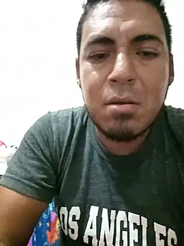 Snapshot of ixam92 chatting on 06-25-26, 08:19 ixam92 online show from 06-25-26, 08:19