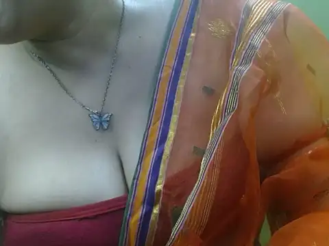 Snapshot of LOVERIAKOL chatting on 07-21-26, 04:42 LOVERIAKOL online show from 07-21-26, 04:42