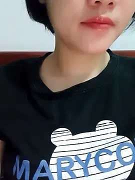 Snapshot of Sexyass13 chatting on 09-20-25, 12:22 Sexyass13 online show from 09-20-25, 12:22