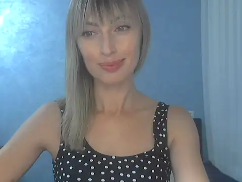 EffectMaya online show from 09-18-25, 02:52