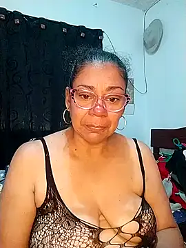 Snapshot of sorbetico_perverse chatting on 02-21-25, 01:11 sorbetico perverse online show from 02-21-25, 01:11