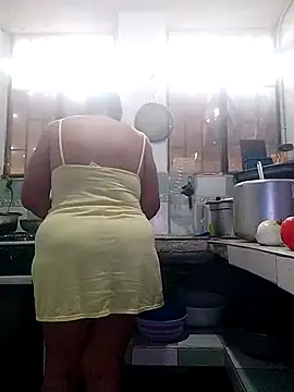 Snapshot of sorbetico_perverse chatting on 03-20-25, 03:14 sorbetico perverse online show from 03-20-25, 03:14