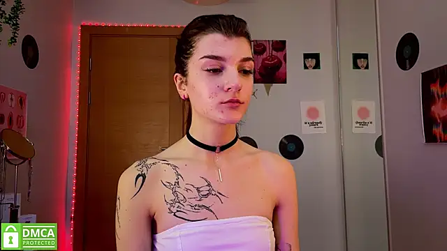 Bunny ShyGirl online show from 01-15-25, 07:05