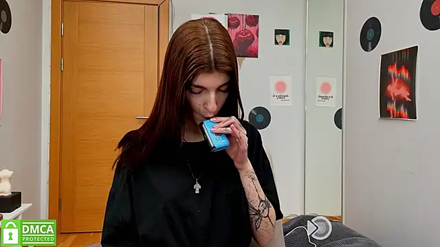 Bunny ShyGirl online show from 02-20-25, 08:28
