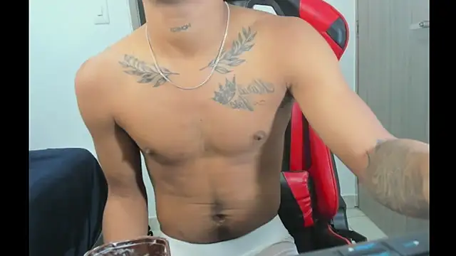 Snapshot of Backsex_boy chatting on 01-18-26, 07:17 Backsex boy online show from 01-18-26, 07:17