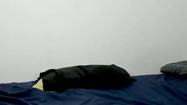 Snapshot of Backsex_boy chatting on 02-26-26, 05:17 Backsex boy online show from 02-26-26, 05:17