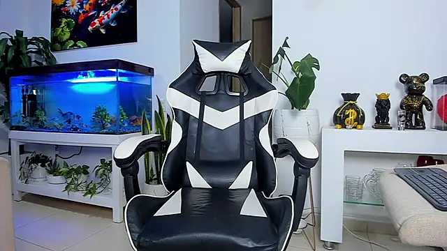 Johnnygrayson1 online show from 10-01-25, 01:55