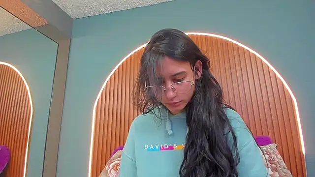 NayeCloud online show from 02-03-26, 03:59