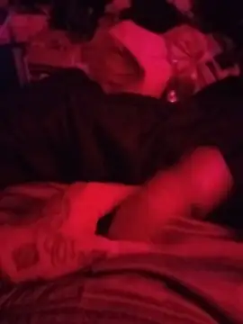 Snapshot of dadyyD95 chatting on 04-16-26, 07:53 dadyyD95 online show from 04-16-26, 07:53