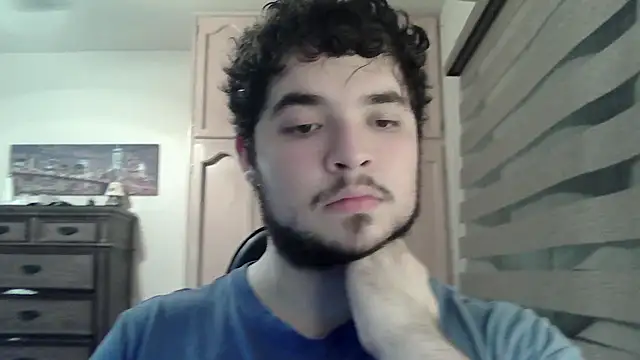 Snapshot of Himbo_fox chatting on 06-15-26, 07:43 Himbo fox online show from 06-15-26, 07:43