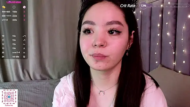 Snapshot of TaiteGloss chatting on 01-20-25, 10:15 TaiteGloss online show from 01-20-25, 10:15