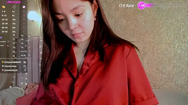 Snapshot of TaiteGloss chatting on 02-15-25, 10:21 TaiteGloss online show from 02-15-25, 10:21