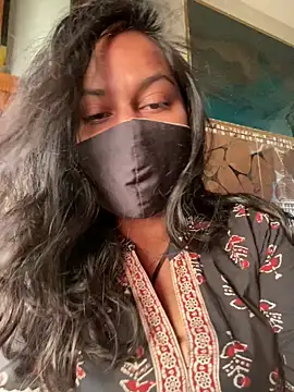 HaaniKaur online show from 01-14-26, 07:47