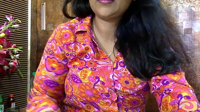 HaaniKaur online show from 02-23-26, 10:12