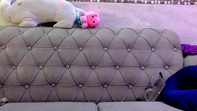 HaaniKaur online show from 03-25-26, 06:52