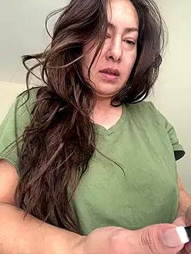 xLadyScarlettx online show from 12-14-25, 02:44