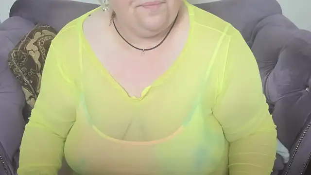 fashiona online show from 02-15-26, 12:51