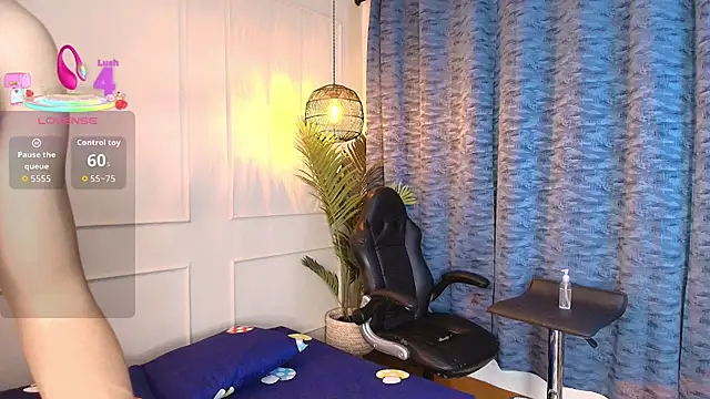 Snapshot of luandy chatting on 11-24-25, 07:24 luandy online show from 11-24-25, 07:24