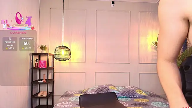 Snapshot of luandy chatting on 01-09-26, 08:21 luandy online show from 01-09-26, 08:21