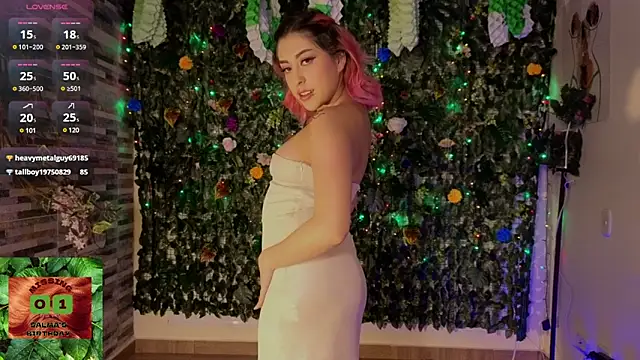 Hairyandsexysalma online show from 03-19-25, 07:40