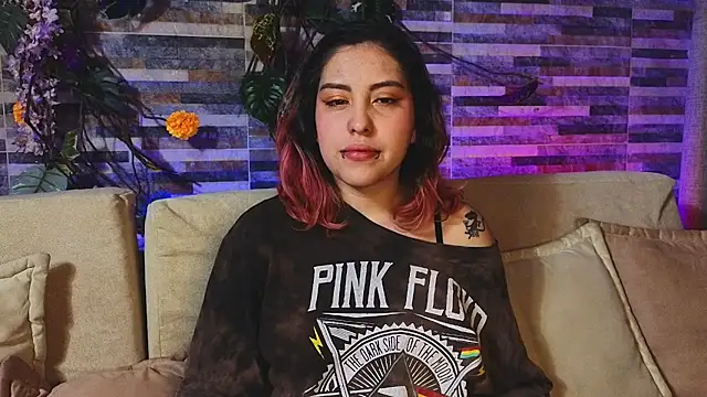 Hairyandsexysalma online show from 09-10-25, 06:13