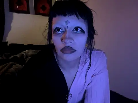 Gothbabbi online show from 09-15-25, 06:35