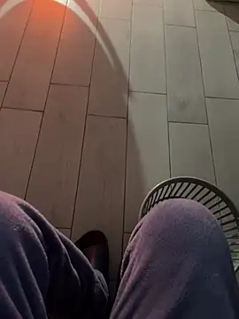 Snapshot of Lucom23 chatting on 02-14-25, 01:13 Lucom23 online show from 02-14-25, 01:13