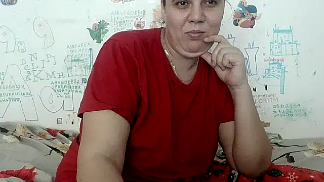 Snapshot of VixenBya chatting on 03-08-25, 02:08 VixenBya online show from 03-08-25, 02:08