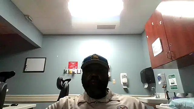 Willie8762 online show from 03-22-26, 02:59