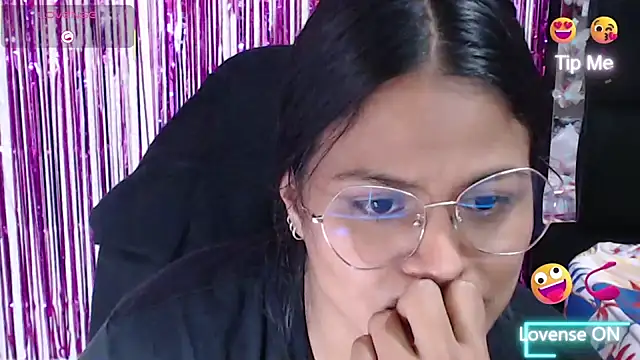 SweetAlmaa online show from 02-19-26, 07:21