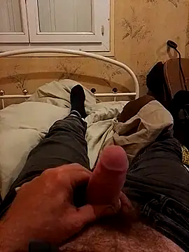 Snapshot of seba_tien chatting on 10-05-25, 06:23 seba tien online show from 10-05-25, 06:23