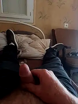 Snapshot of seba_tien chatting on 10-18-25, 08:48 seba tien online show from 10-18-25, 08:48