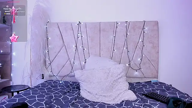 Kaela18 online show from 12-20-24, 12:49