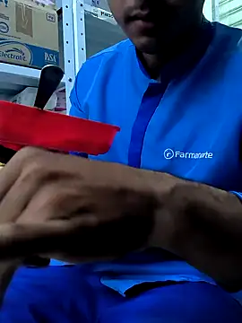 Snapshot of Jey699 chatting on 02-21-25, 07:43 Jey699 online show from 02-21-25, 07:43