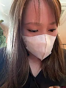 Snapshot of annna_annna_2024 chatting on 10-23-25, 02:00 annna annna 2024 online show from 10-23-25, 02:00