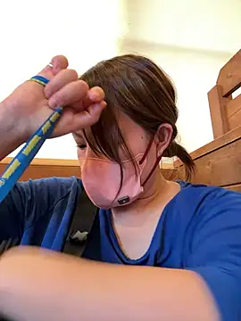 Snapshot of annna_annna_2024 chatting on 02-15-26, 07:51 annna annna 2024 online show from 02-15-26, 07:51