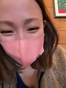 Snapshot of annna_annna_2024 chatting on 02-19-26, 01:45 annna annna 2024 online show from 02-19-26, 01:45