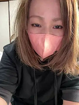 Snapshot of annna_annna_2024 chatting on 03-19-26, 01:53 annna annna 2024 online show from 03-19-26, 01:53