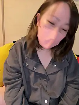 Snapshot of annna_annna_2024 chatting on 03-29-26, 10:32 annna annna 2024 online show from 03-29-26, 10:32