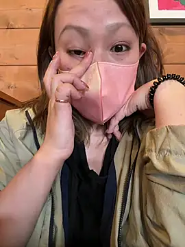 Snapshot of annna_annna_2024 chatting on 04-15-26, 03:24 annna annna 2024 online show from 04-15-26, 03:24