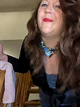 Snapshot of Candy-Desire chatting on 02-13-25, 06:59 Candy-Desire online show from 02-13-25, 06:59