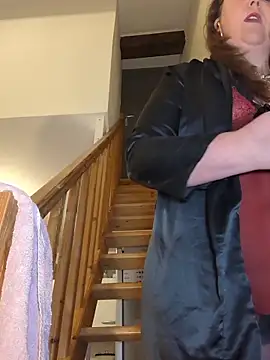 Snapshot of Candy-Desire chatting on 02-19-26, 08:38 Candy-Desire online show from 02-19-26, 08:38