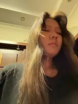 Kim SLO online show from 02-06-26, 05:49