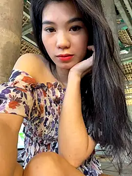 Snapshot of Baby-sexygirl01 chatting on 12-16-25, 02:49 Baby-sexygirl01 online show from 12-16-25, 02:49