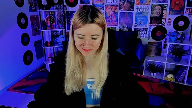 LexiWenford online show from 12-27-24, 06:03