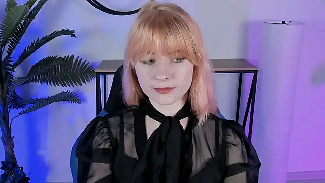 LexiWenford online show from 03-05-25, 09:16