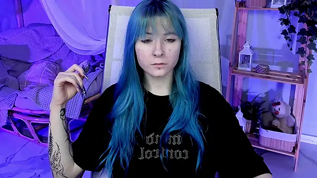 LexiWenford online show from 10-08-25, 03:04