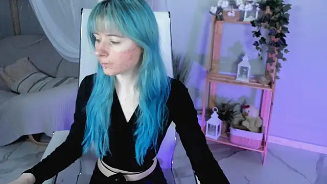 LexiWenford online show from 10-16-25, 02:34